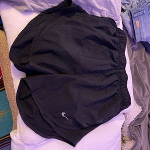 Black wind shorts